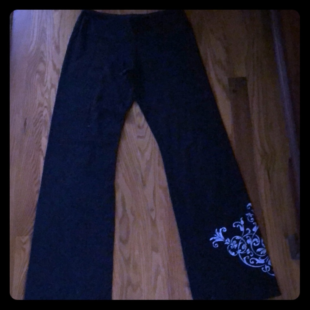 Women’s black joggers with white decal